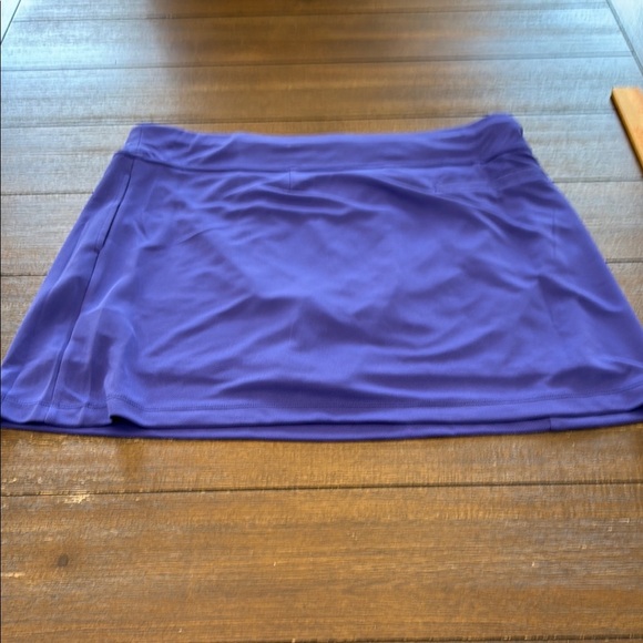 Ben Hogan Women's 16” Solid Ventilated Skort in Spectrum Blue Size XL - Picture 12 of 12